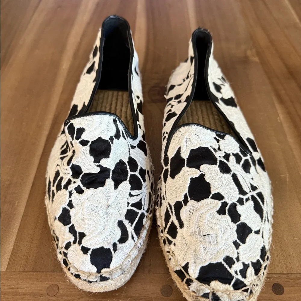 Cole Haan Black and White lace Espadrille Flats Womens size 9 - Picture 2 of 5
